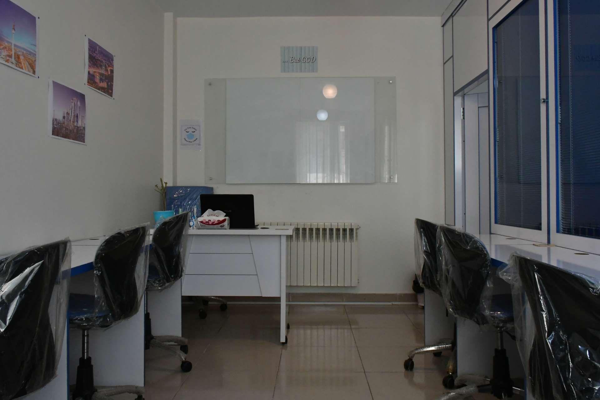 آموزشگاه زبان آماج
