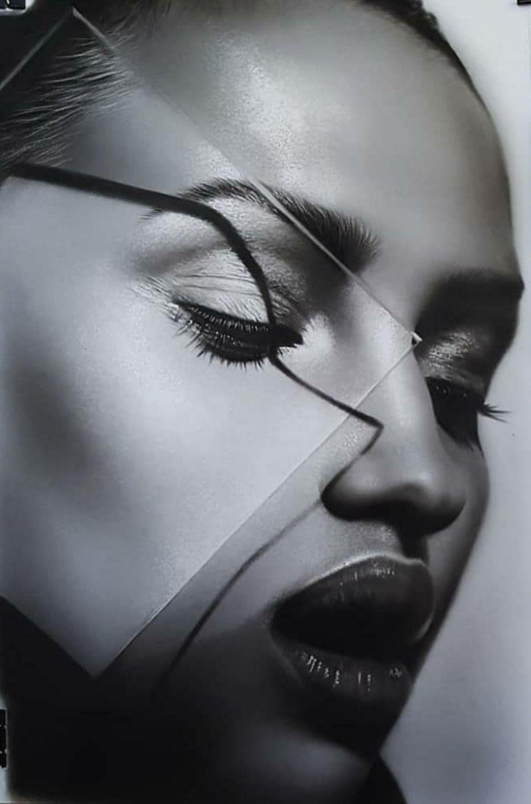 گالری نقاشی سیاه قلم