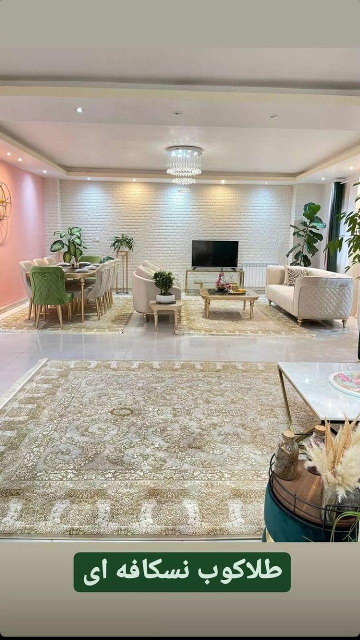 فرش نگارستان کاشان