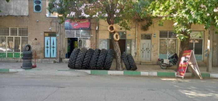 لاستیک فروشی عزتی