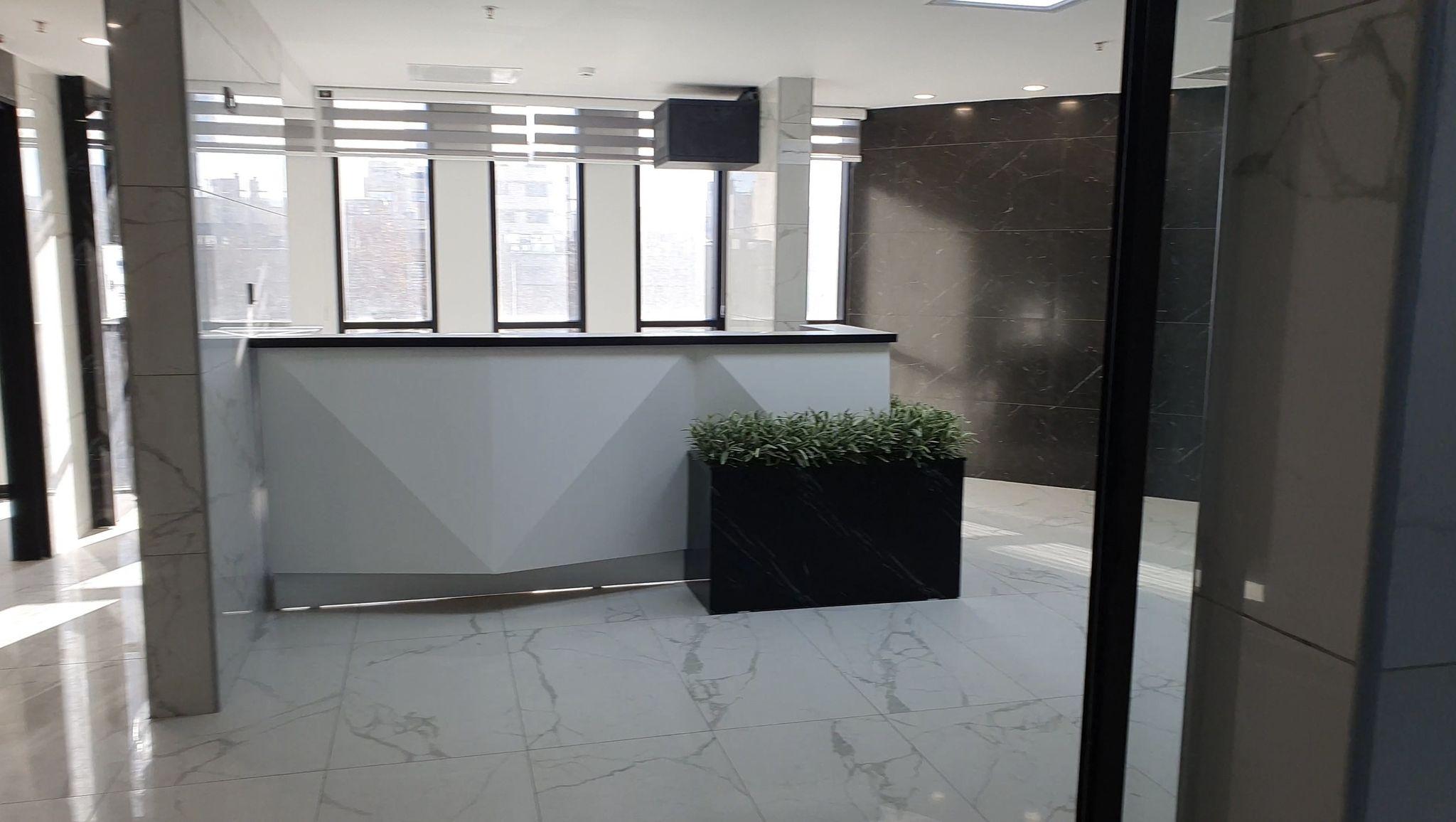 سالن زیبایی بهارناز