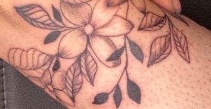 تاتو بدن مخصوص بدن بانوان حرفه ای