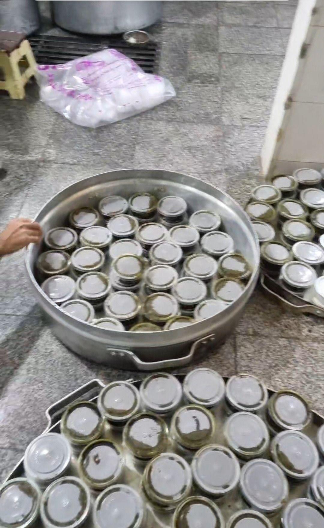 رستوران و کترینگ ملک آباد بانو بنی علی