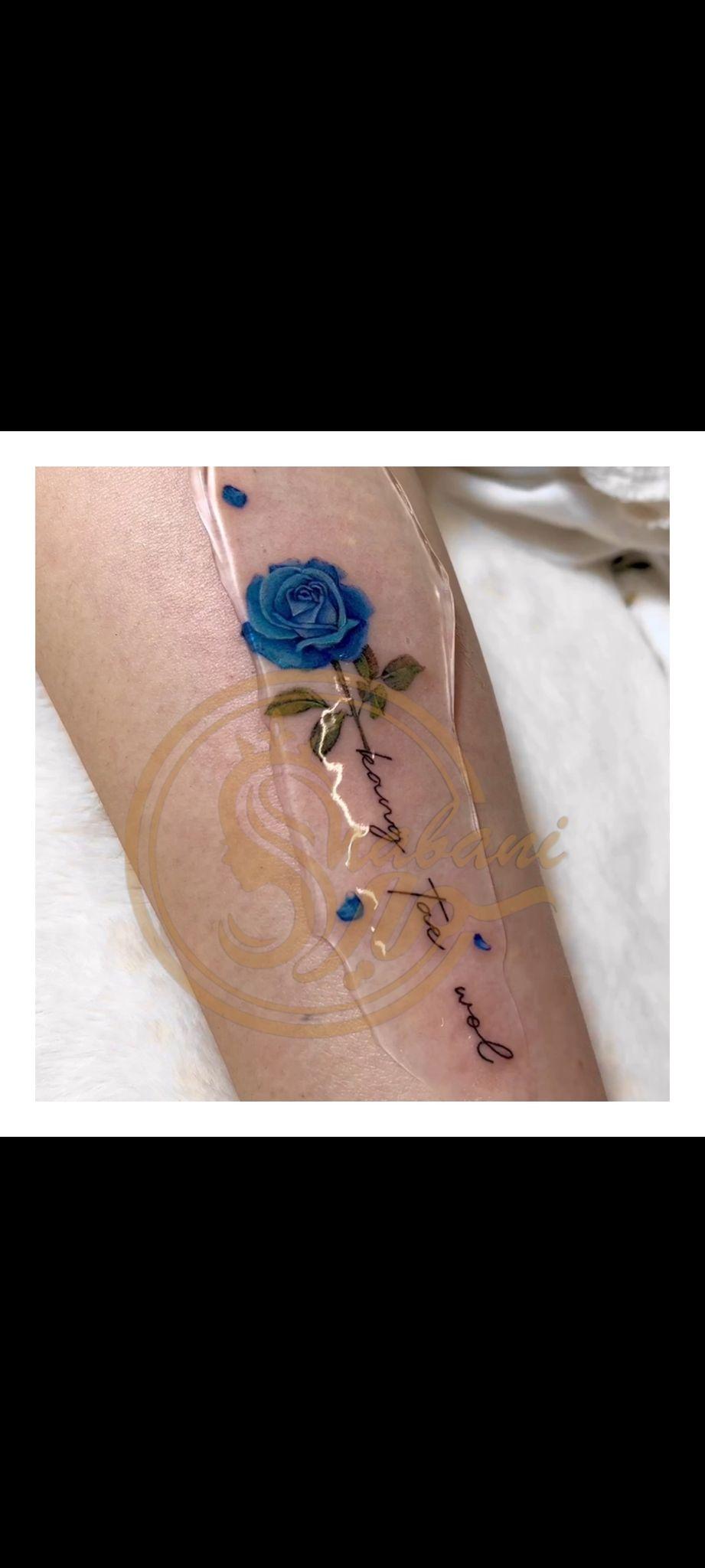 ارایشگاه زنانه تخصص تتو و بافت